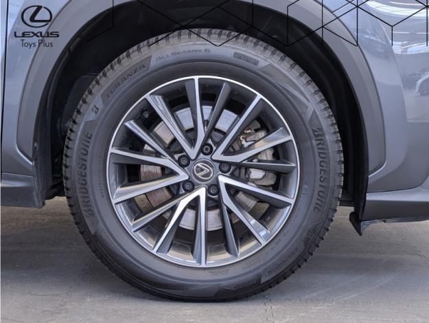 LEXUS NX 450H+ 4WD Luxe  