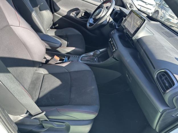 TOYOTA Yaris Hybride 116h GR SPORT  