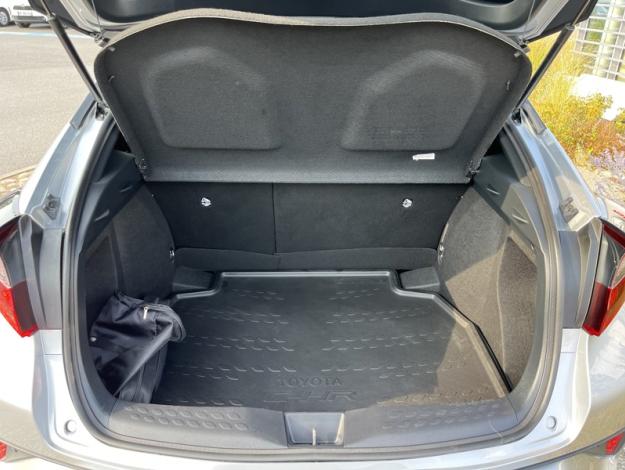TOYOTA C-HR 1.8 Hybride 122 Design Ultimate  
