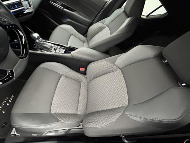 TOYOTA C-HR 1.8 Hybride 122 Design Ultimate  