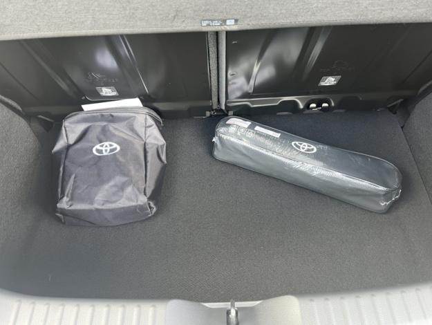 TOYOTA Aygo X Hybride 116h Graphic  AYGO X 116H GRAPHIC ZEN
