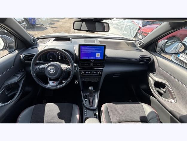 TOYOTA Yaris Cross 130h GR Sport pano tech  