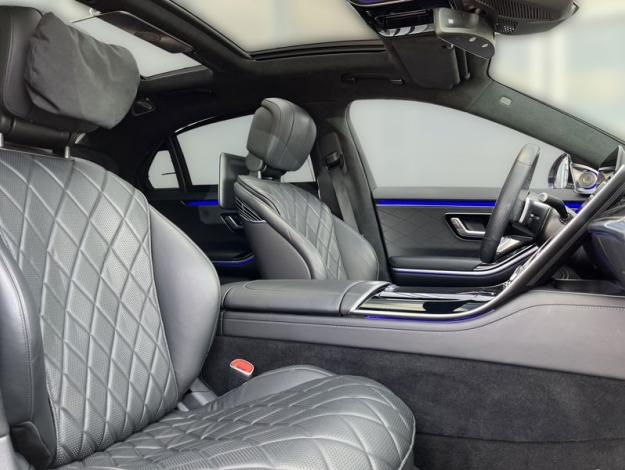 MERCEDES-BENZ  Třídy S S 500 4MATIC L (16/19)