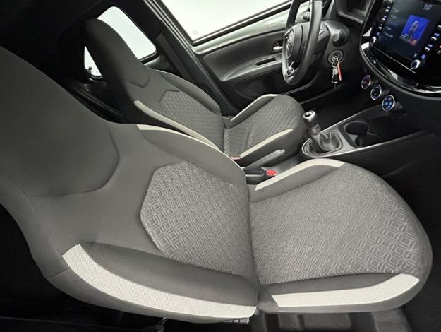 TOYOTA Aygo X 1.0 VVT-i 72 Design  