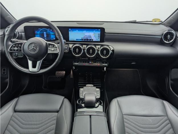 MERCEDES-BENZ CLA Shooting Brake CLA 180 d Shooting Brake Business Line  