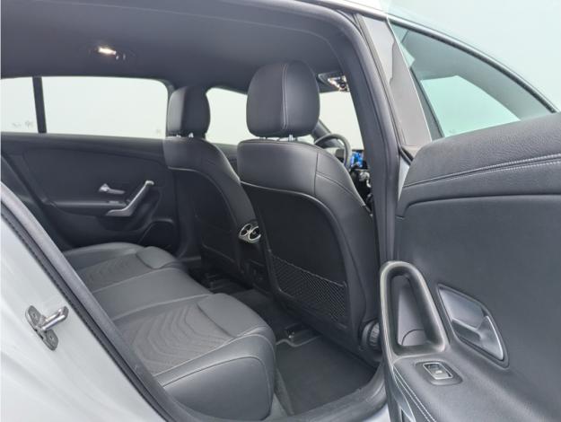 MERCEDES-BENZ CLA Shooting Brake CLA 180 d Shooting Brake Business Line  