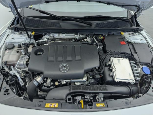 MERCEDES-BENZ CLA Shooting Brake CLA 180 d Shooting Brake Business Line  
