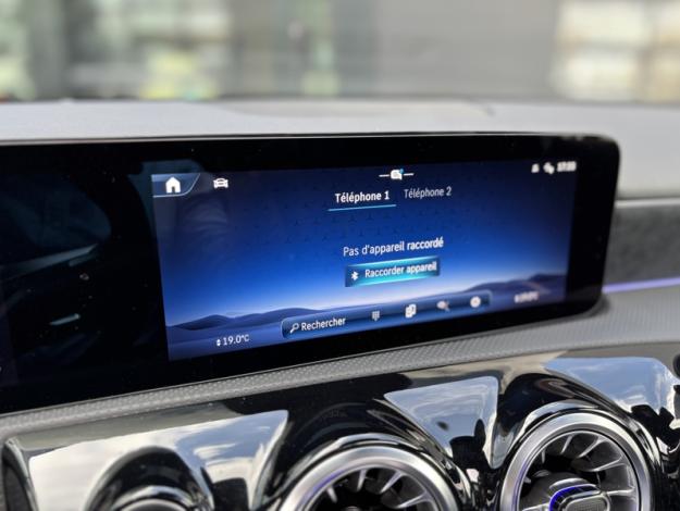 MERCEDES-BENZ Classe A 200 d AMG Line AMG Line 