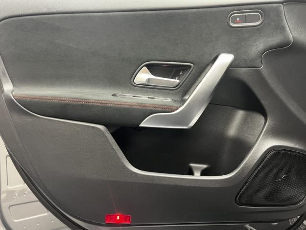 MERCEDES-BENZ Classe A 200 d AMG Line  