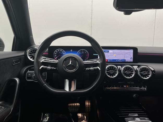 MERCEDES-BENZ Classe A 200 d AMG Line  