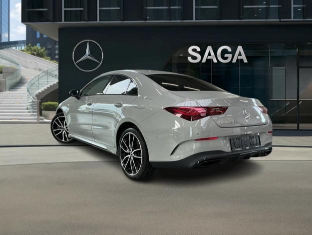 MERCEDES-BENZ CLA 250 e Coupé AMG Pack Night Pano  