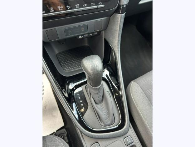 TOYOTA Yaris Hybride 116h Design  