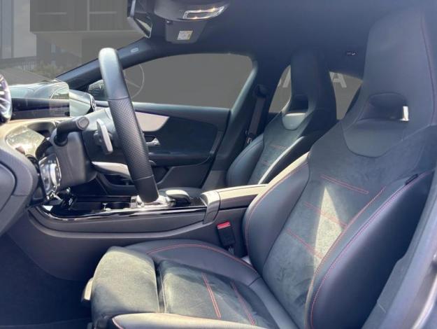 MERCEDES-BENZ CLA-Klasse CLA 180 Shooting Brake AMG Line