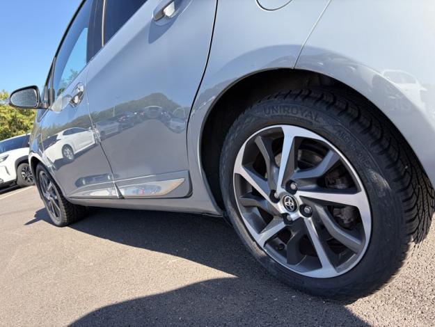 TOYOTA Yaris 1.5 VVT-I HYBRID Chic 100h  