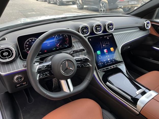 MERCEDES-BENZ  Třídy C C 300 d 4MATIC AMG Night Panorama (10/18)