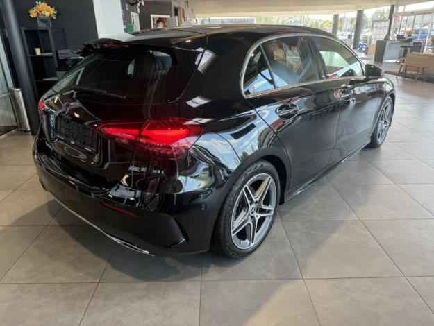 MERCEDES-BENZ A A 180 d