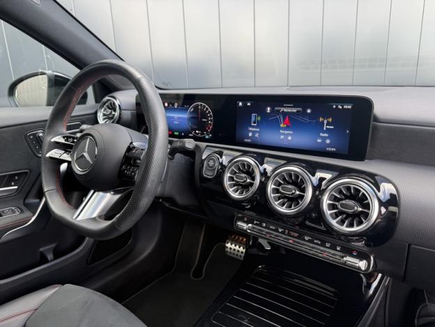 MERCEDES-BENZ Classe A 250 e AMG Line  Classe A 250 e AMG Line