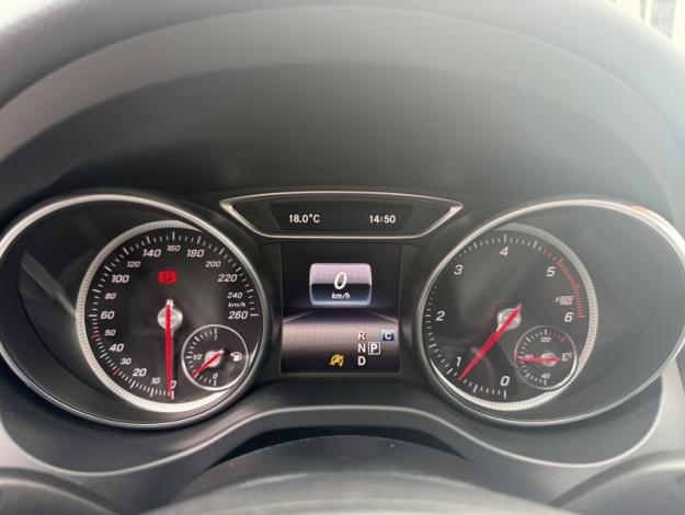 MERCEDES-BENZ CLA Shooting Brake CLA 220 d SB Fascination  CLA 220 d Shooting Brake AMG Line