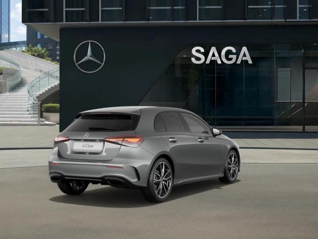 MERCEDES-BENZ A A 180