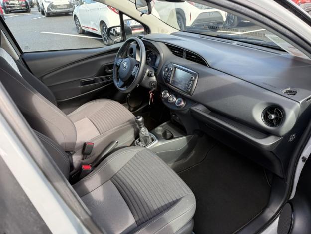 TOYOTA Yaris 110 VVT-i Design  