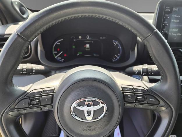 TOYOTA Yaris Cross 1.5 HYBRID 116H PREMIERE AWD  