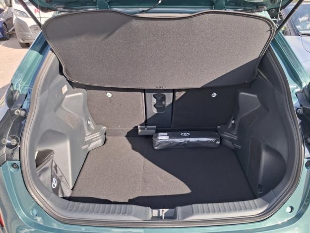TOYOTA Yaris Cross YARIS CROSS 130H 2WD DESIGNPACKCARGO MY26  