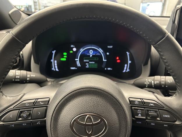 TOYOTA Yaris Cross 1.5 HYBRID 116H DESIGN AUTO  