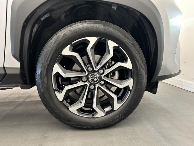 TOYOTA Yaris Cross 1.5 HYBRID 116H DESIGN AUTO  MC24