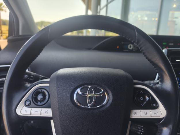 TOYOTA Prius Lounge  1.8 122 ch 