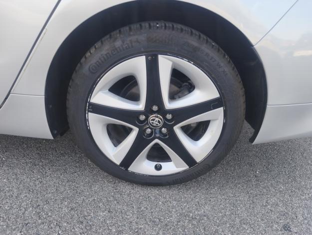 TOYOTA Prius Lounge  1.8 122 ch 