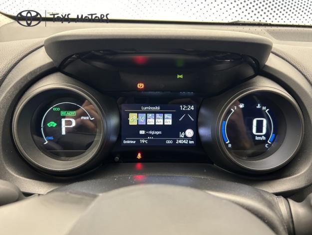 TOYOTA Yaris 116h Design  PACK CONFORT