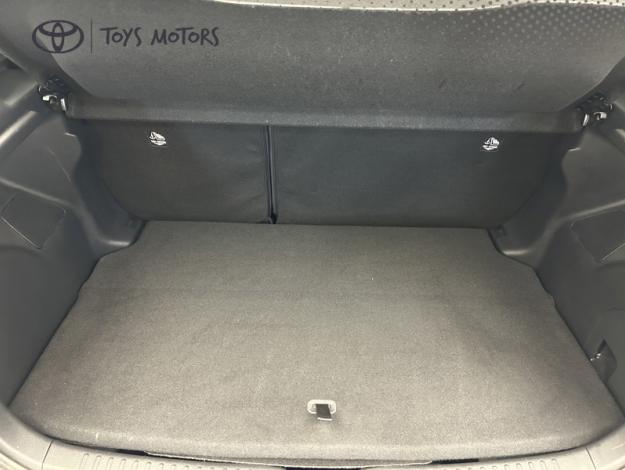 TOYOTA Yaris 116h Design  PACK CONFORT