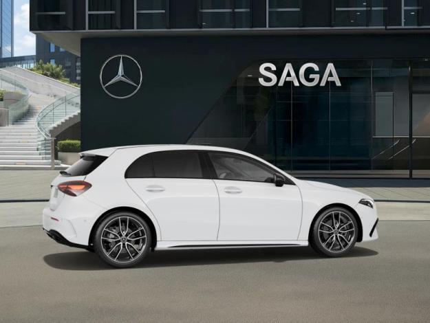 MERCEDES-BENZ Classe A A 180  A 180 Cyber Edition