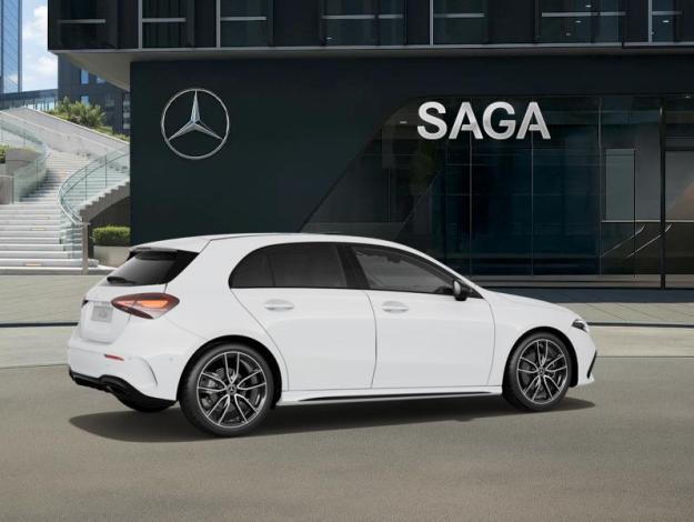 MERCEDES-BENZ Classe A A 180  A 180 Cyber Edition