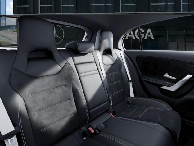 MERCEDES-BENZ Classe A A 180  A 180 Cyber Edition