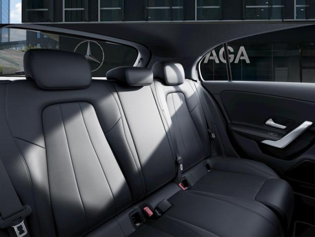 MERCEDES-BENZ A A 180