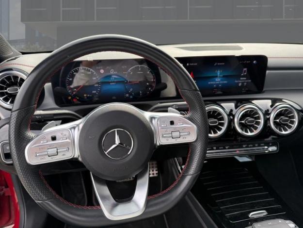 MERCEDES-BENZ CLA CLA 180 d