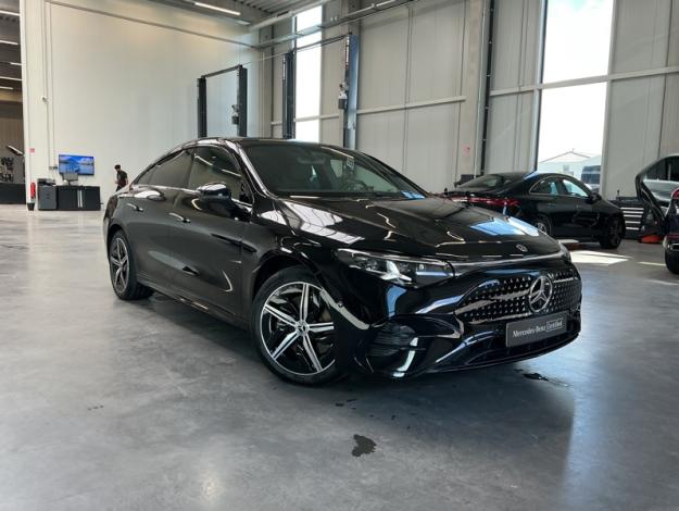 MERCEDES-BENZ CLA 250 + Coupé AMG Pack Night Attelage  