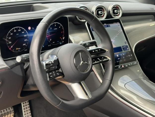 MERCEDES-BENZ GLC 200 d 4M Coupé AMG Attelage Burmester  