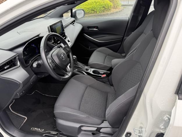 TOYOTA Corolla Touring Sports Hybride 122h Dynamic  