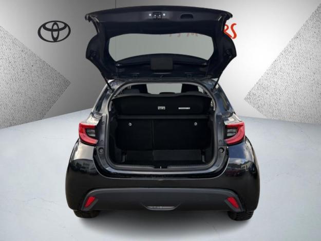 TOYOTA Yaris Hybride 116h Design  