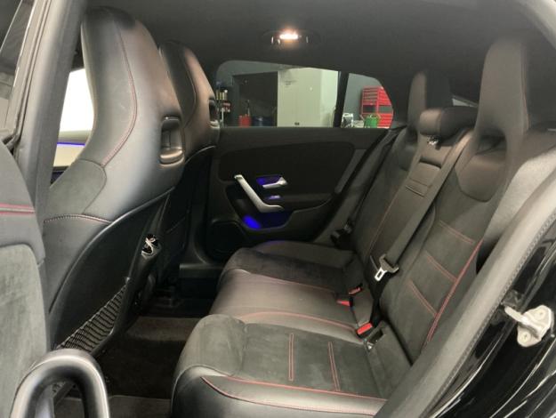 MERCEDES-BENZ CLA 180 d SB AMG Line Attelage  