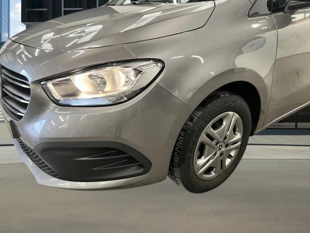 MERCEDES-BENZ T-Klasse T 180 STYLE Standard