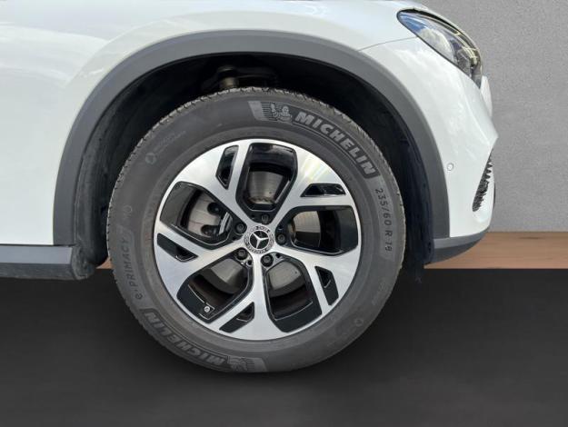 MERCEDES-BENZ GLC Coupé GLC 200 d 4MATIC kupé Avantgarde (9/18)