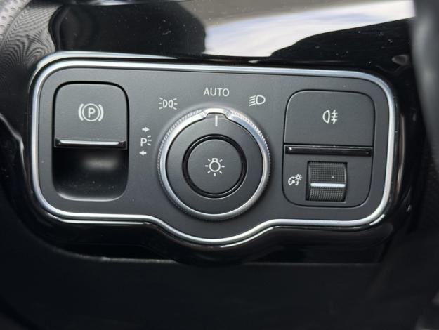 MERCEDES-BENZ Classe A 180 d 116ch Progressive Line 7G-DCT  