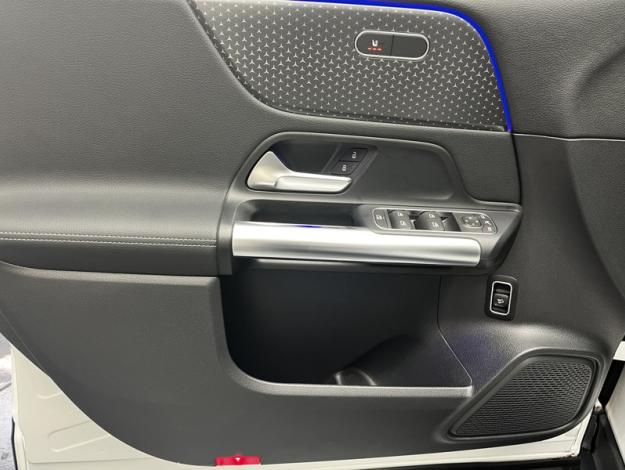 MERCEDES-BENZ EQA 250+ Edition  