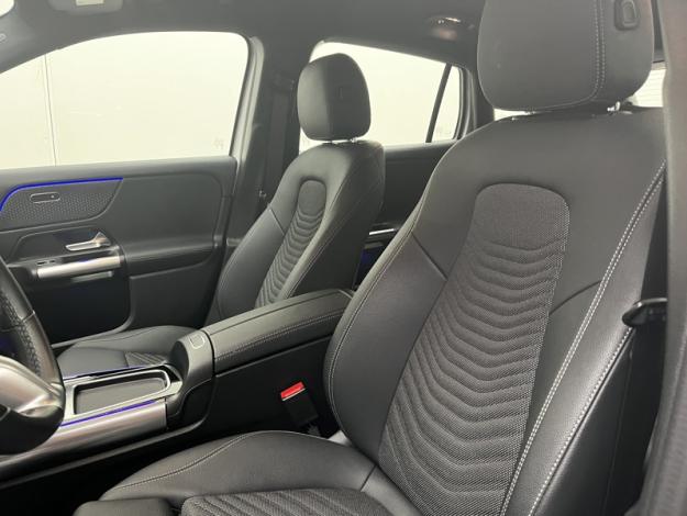 MERCEDES-BENZ EQA 250+ Edition  