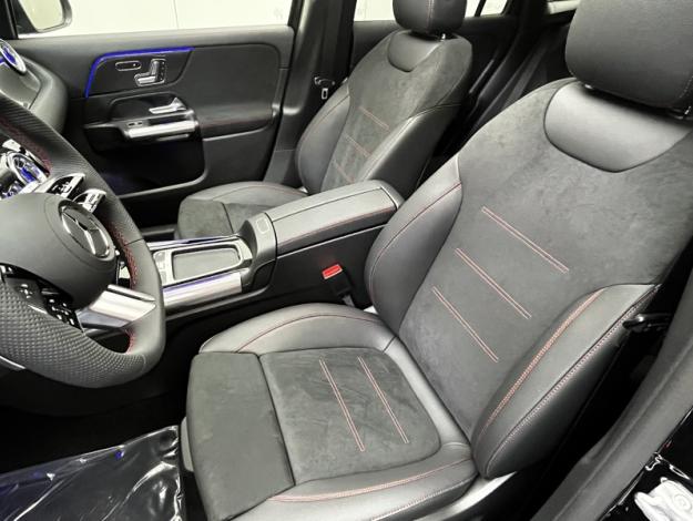 MERCEDES-BENZ GLA 200 d AMG Line  GLA 200 d AMG Line