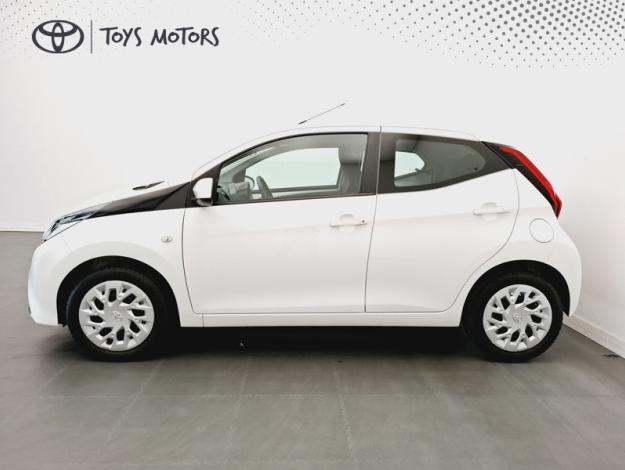 TOYOTA Aygo 1.0 VVT-i x-play  1.0 72 ch 
