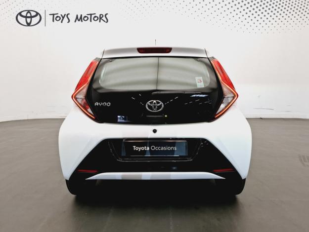 TOYOTA Aygo 1.0 VVT-i x-play  1.0 72 ch 